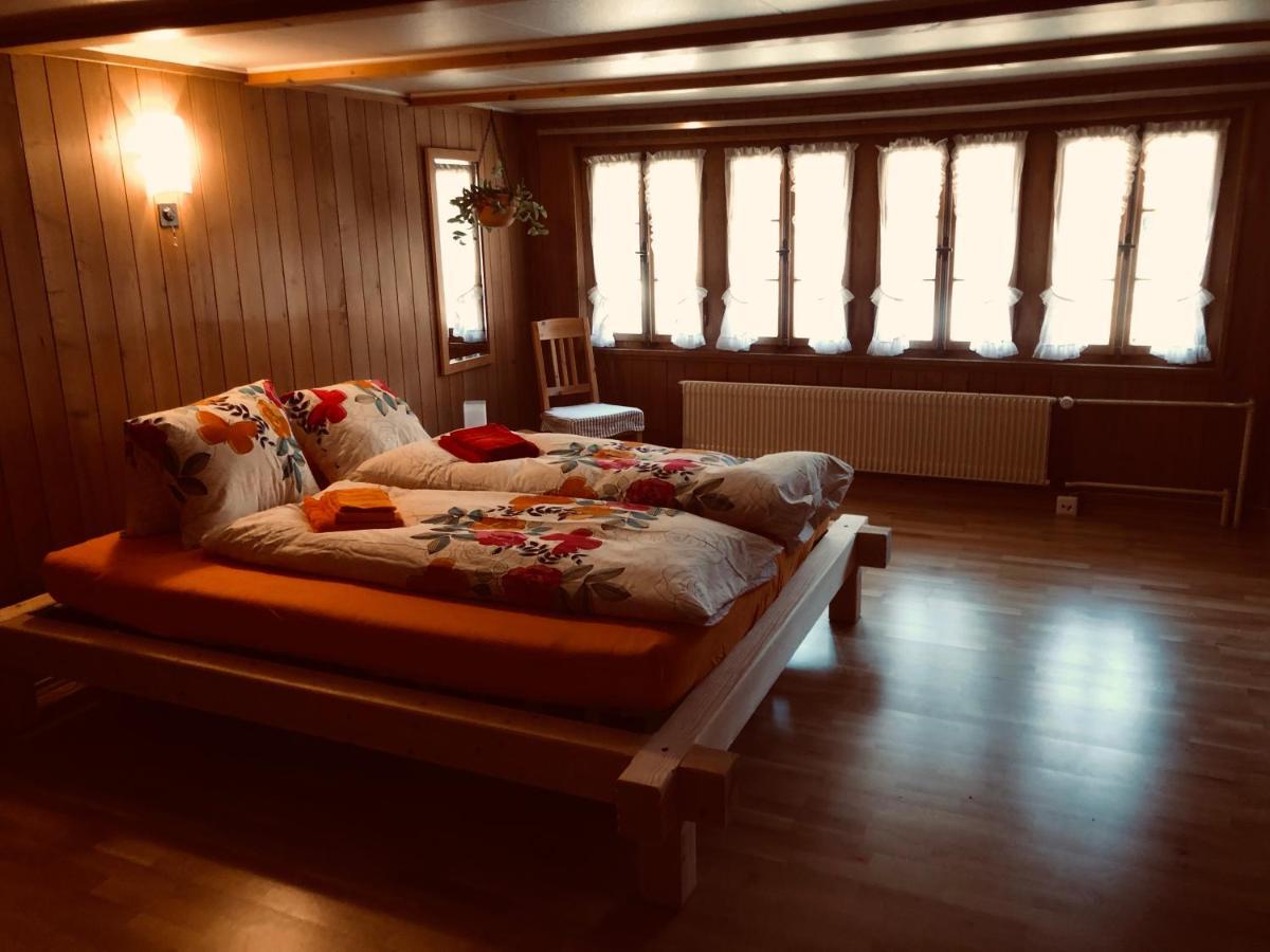Gemuetliches Zuhause Mit Ausblick Leilighet Wilderswil Eksteriør bilde